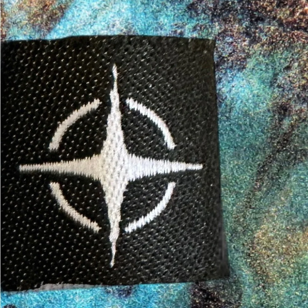 Star Wars Zip Cosmetic Pouch w/ Star Wars Rise of Skywalker Branding
